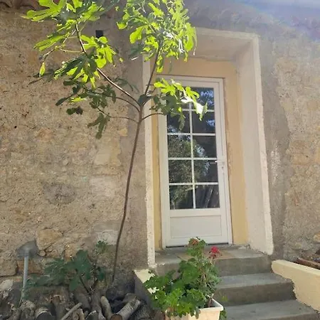 Сasa de vacaciones Les Platanes